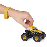 Monster Jam, Monster truck Bakugan Dragonoid officiel, véhicule en métal moulé, série Crazy Creatures