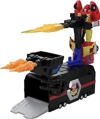 Transformers Age of the Primes Star Optimus Prime Titan Action Figure
