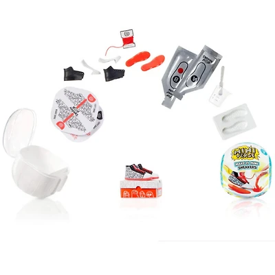 MGA's Miniverse Make It Mini Sneakers Blind Box - 1 per order, colour may vary (Each sold separately, selected at Random)