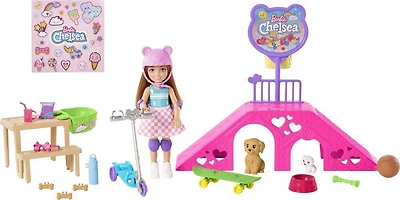 Barbie Coffret Chelsea, coffret skate-park avec poupée et accessoires