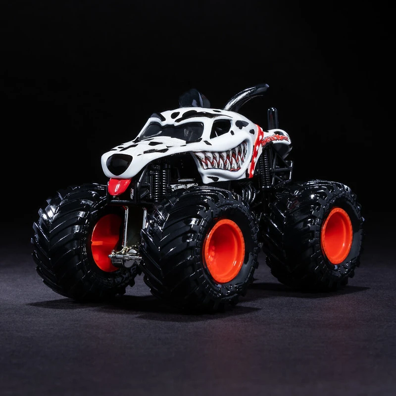 Monster Jam, Monster truck authentique Monster Mutt Dalmatian en métal moulé à l'échelle 1:64, série Ruff Crowd