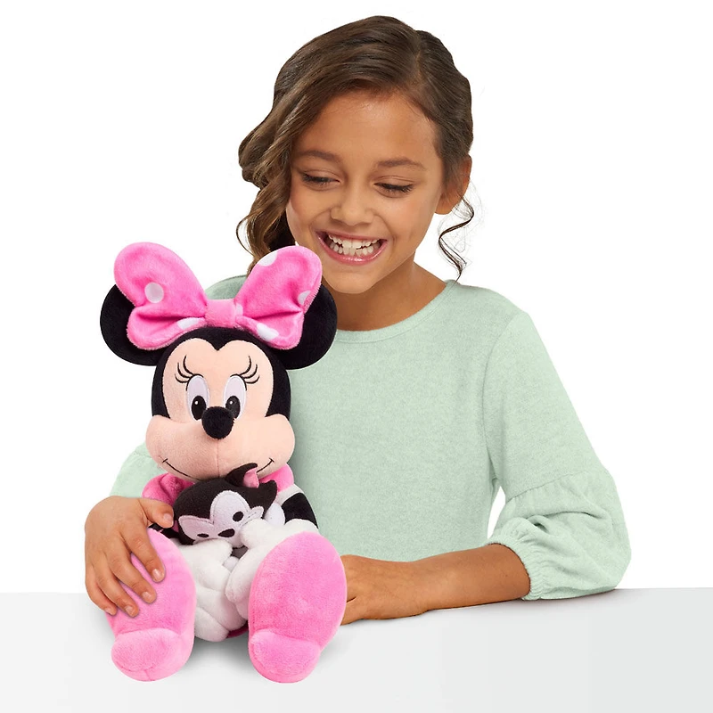 Peluche Minnie Mouse avec Figaro de Disney Classics