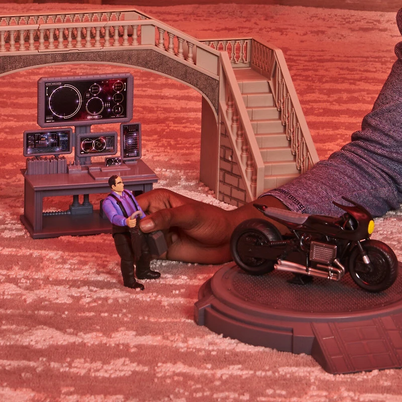 DC Comics, Batman Batcave with Exclusive Batman and Penguin Action Figures and Batcycle