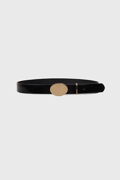 Belt with gold rounded buckle