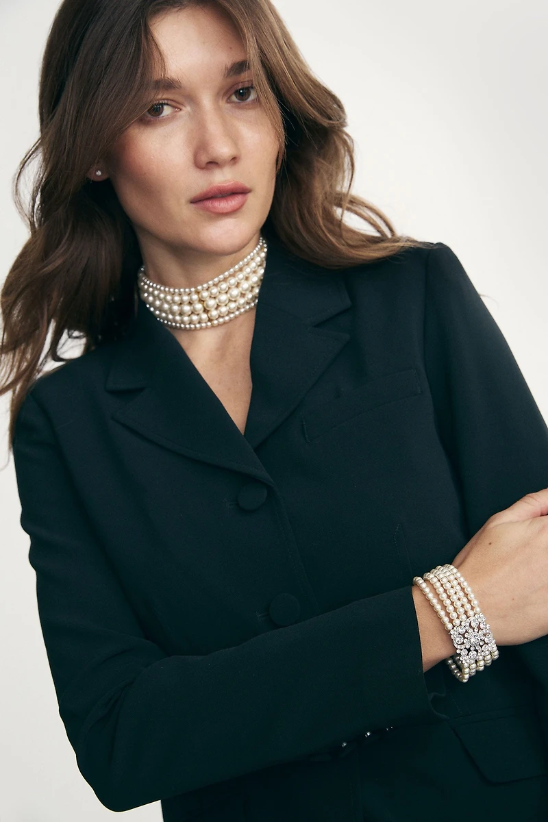 Multi-strand pearl bracelet