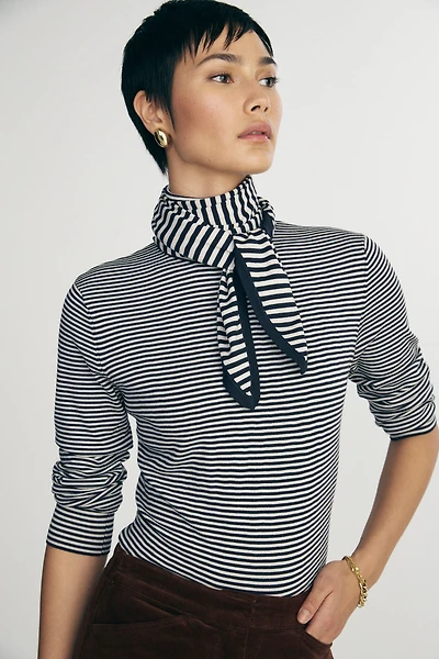 Knit scarf