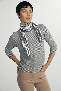 Knit scarf