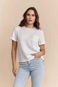 Haut ample avec détail au cou