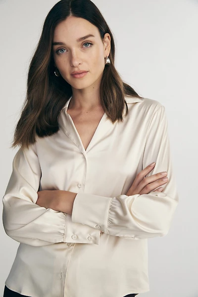 Blouse col cranté