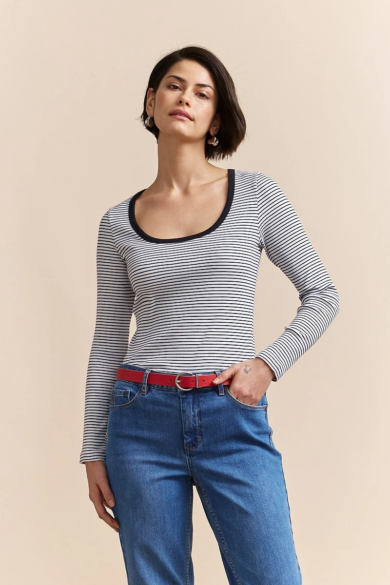 Stripped rib top with scoop neck