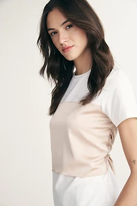 T-shirt with satin band