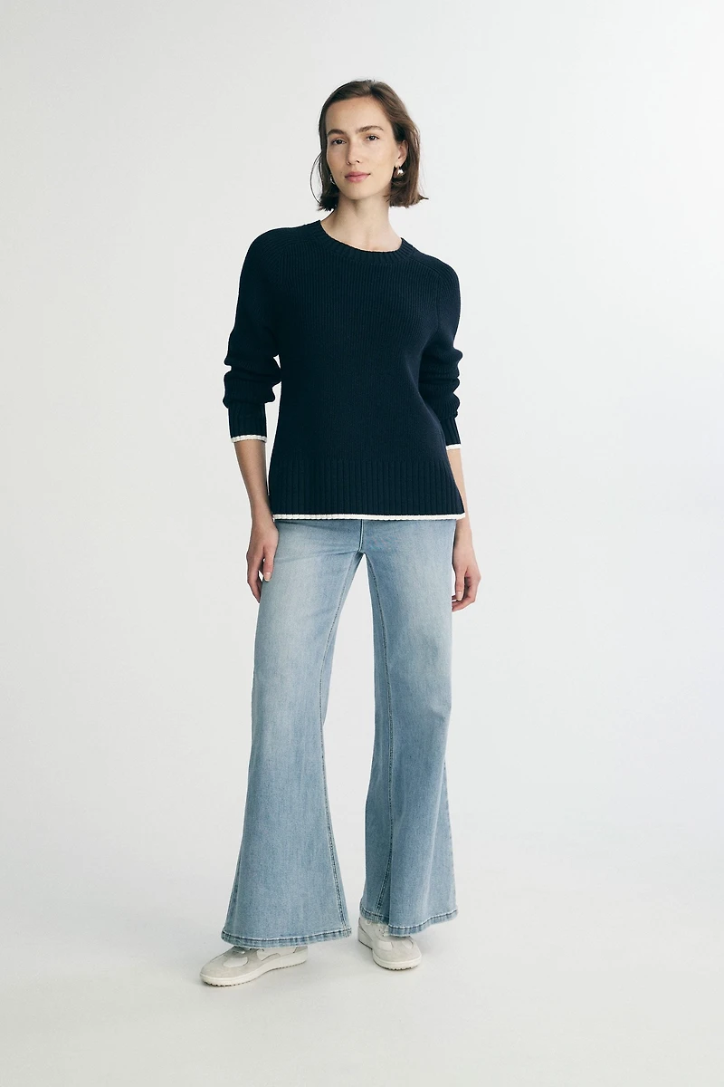 Crew neck sweater