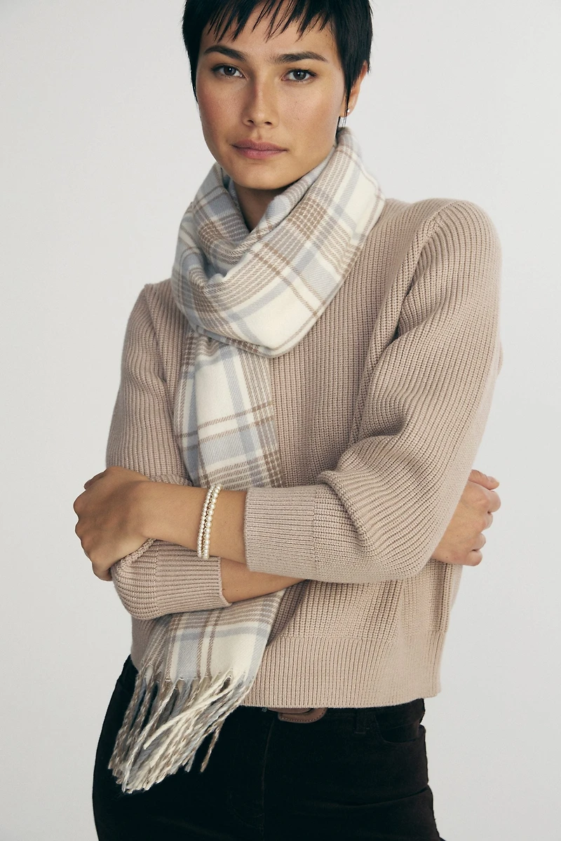 Relaxed crew neck sweater