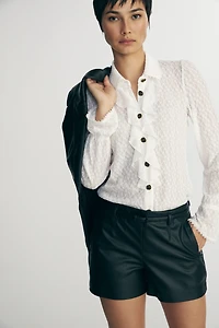 Short taille haute en simili cuir