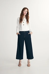 Wide leg crop high waist jean
