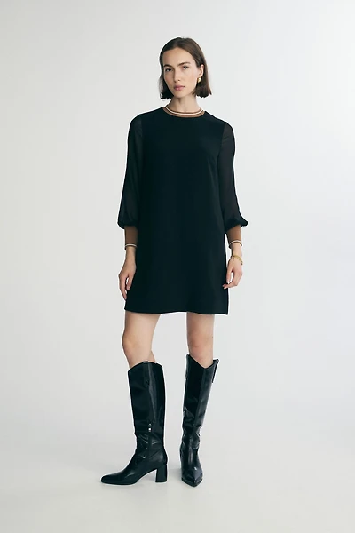 Straight dress with sheer sleeves