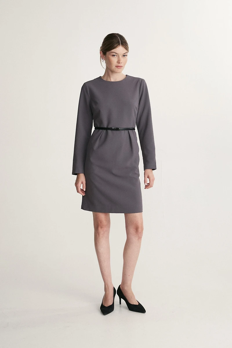 Dress with belt