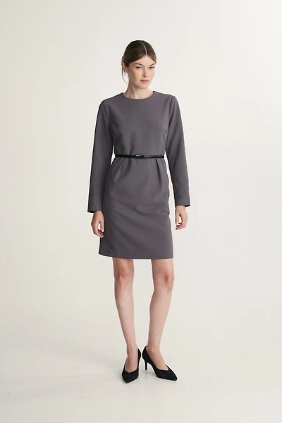 Dress with belt