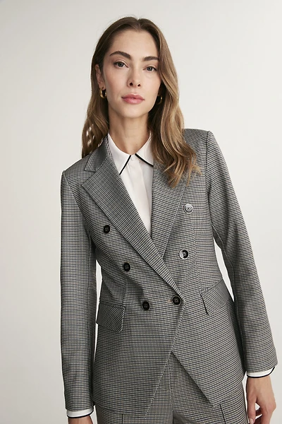 Fitted Long Jacquard Blazer