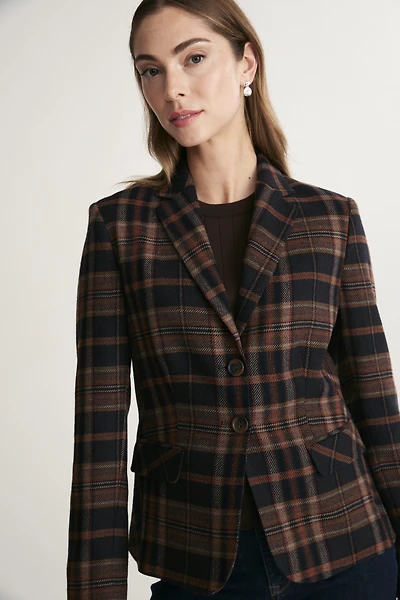 Fitted plaid blazer