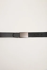 Plate buckle reversible leather belt