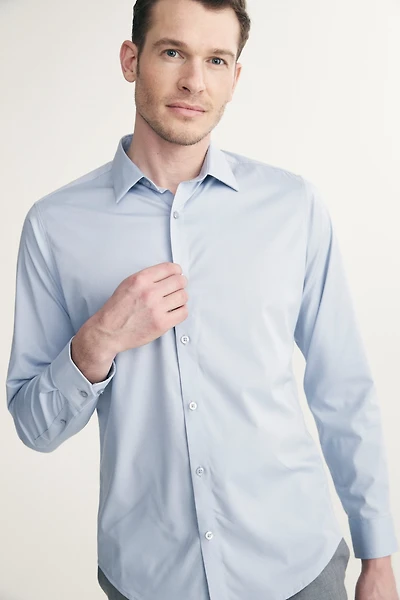 Fitted solid shirt