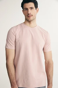 Basic crew neck T-shirt
