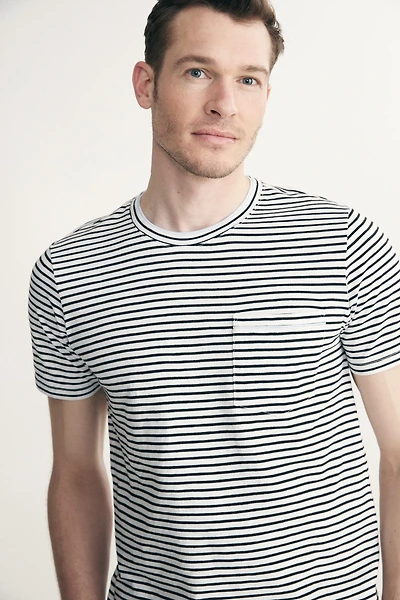 Striped t-shirt with pocket