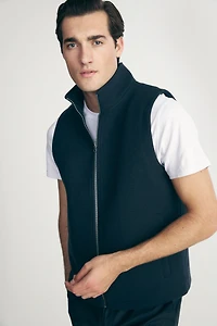 Textured sleeveless vest with zip