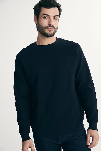 Raglan sleeve sweater