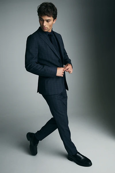 Extra-fitted check blazer