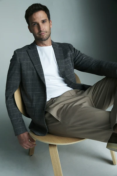 Fitted Knit Blazer