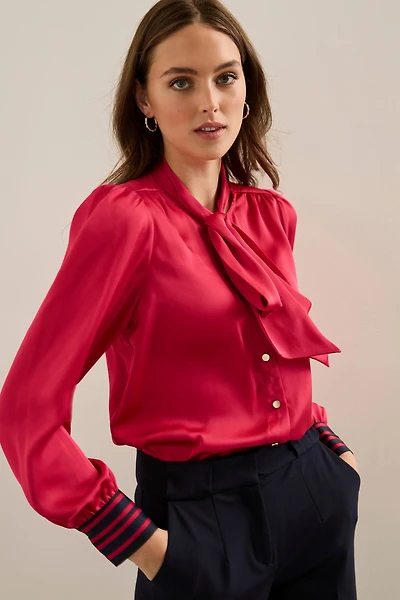 Blouse à manches bouffantes