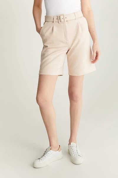 Vegan suede short with belt