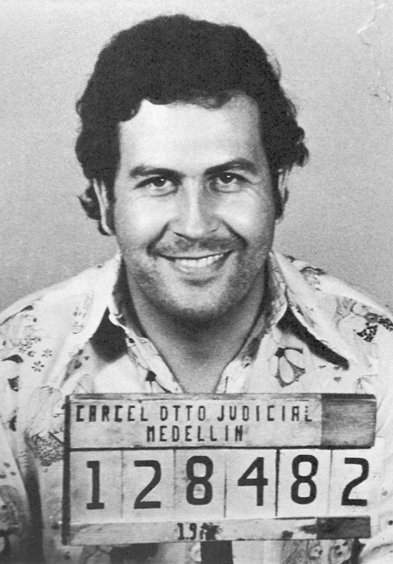 PABLO ESCOBAR | T-Shirt Time