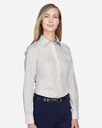 Chemise Habillée Tissée Broadcloth de la Collection Couronne pour Femmes