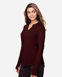 Pull à col en V et boutons-pression pour femmes JAQ Stretch Performance | T-Shirt Time