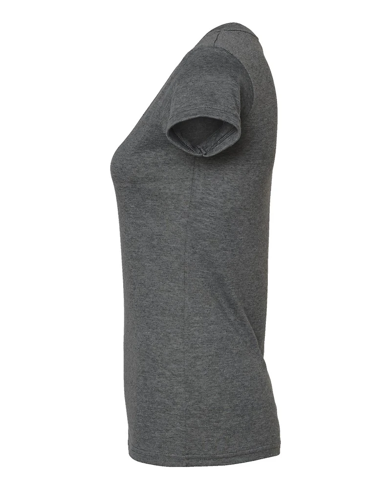 T-shirt col V Deluxe Blend pour femmes