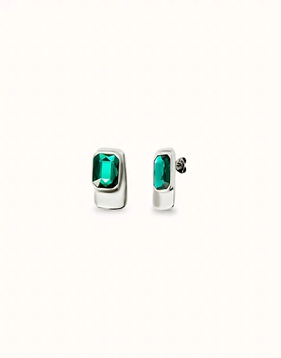 Rectangular-shaped earrings with green crystal