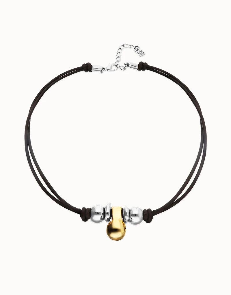 Short leather necklace with three spheres