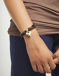 Bracelet in silk thread and brown leather with heart