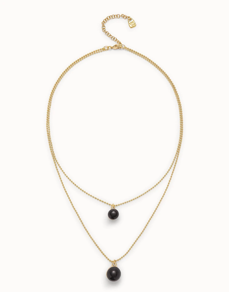 Multi-layer pendant link necklace with black murano glass