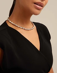 Short bead shape link necklace