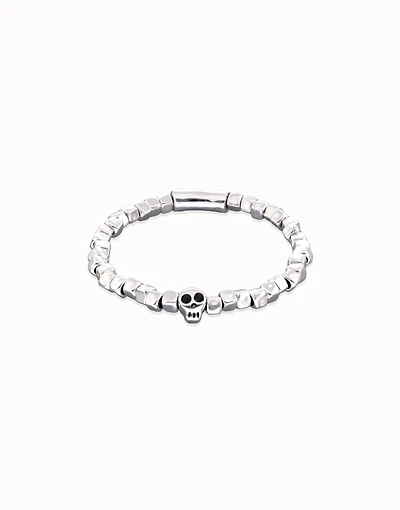 Beaded stretch bracelet with a skull