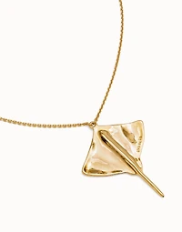 Long chain pendant necklace with manta ray