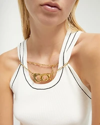 Necklace with large interlocking snap hook