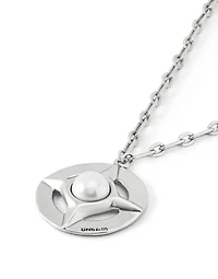 Long pendant necklace with pearl