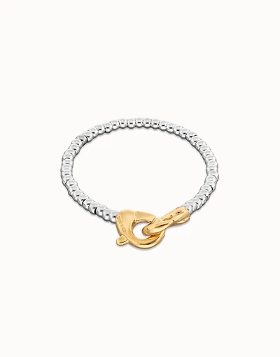 Beaded bracelet with carabiner clasp