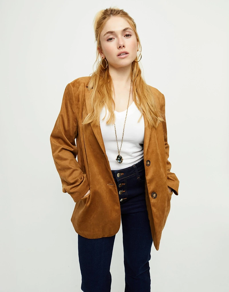 Long necklace with gray oval faceted crystal