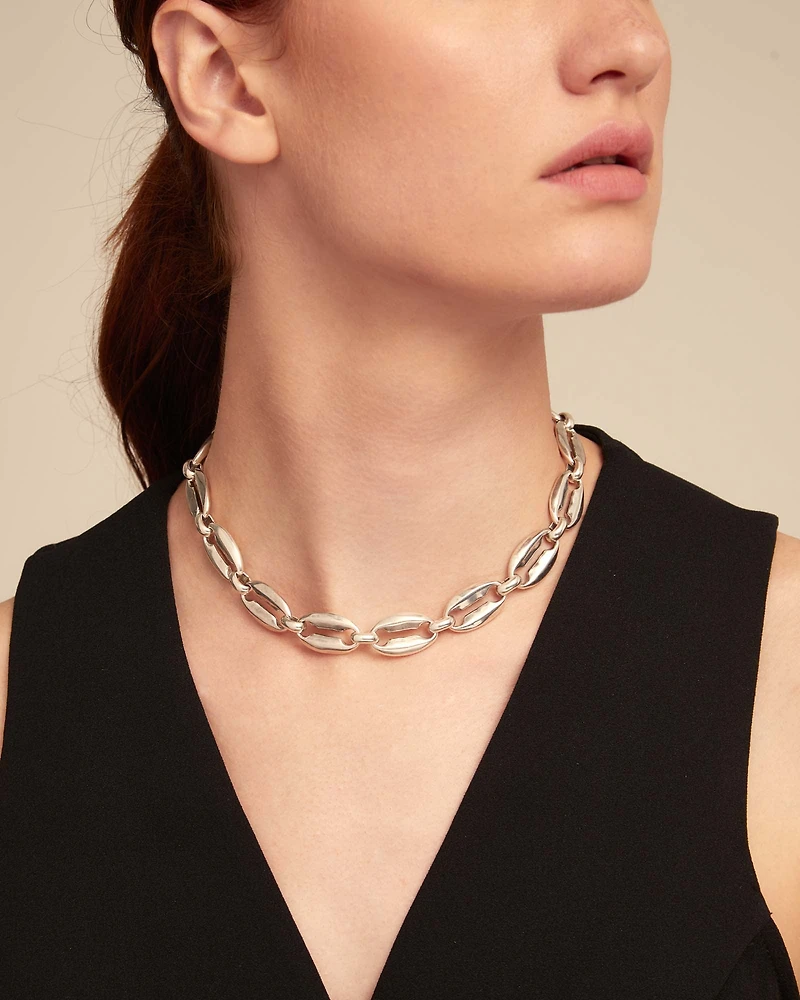 Short link chain necklace